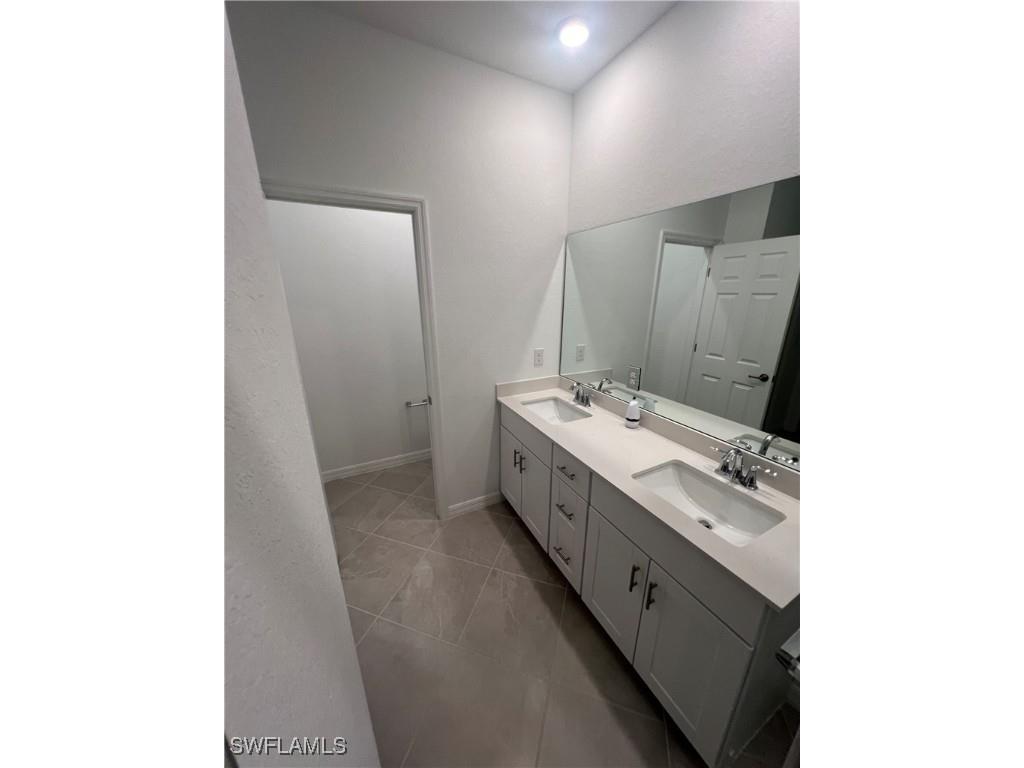 2827 Blossom Way Naples FL 34120 225068261 image25