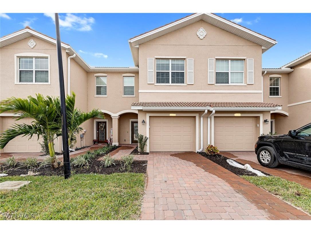 2827 Blossom Way Naples FL 34120 226007728 image1