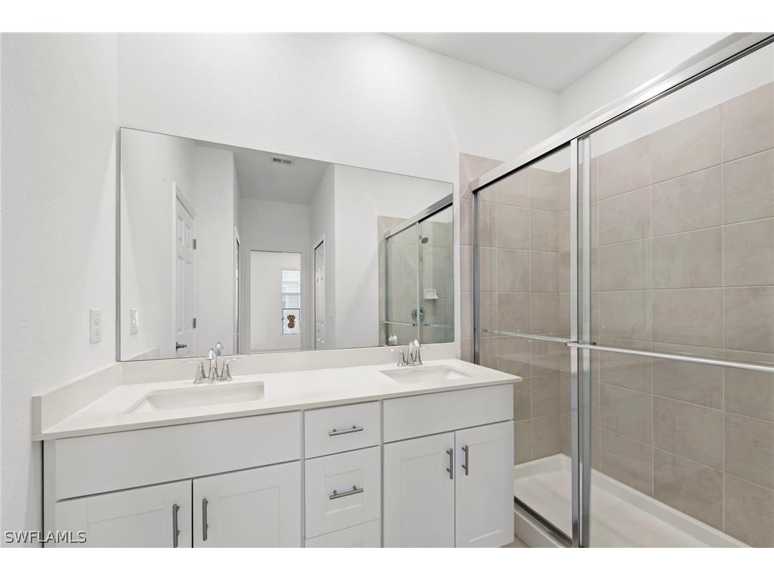 2827 Blossom Way Naples FL 34120 226007728 image14