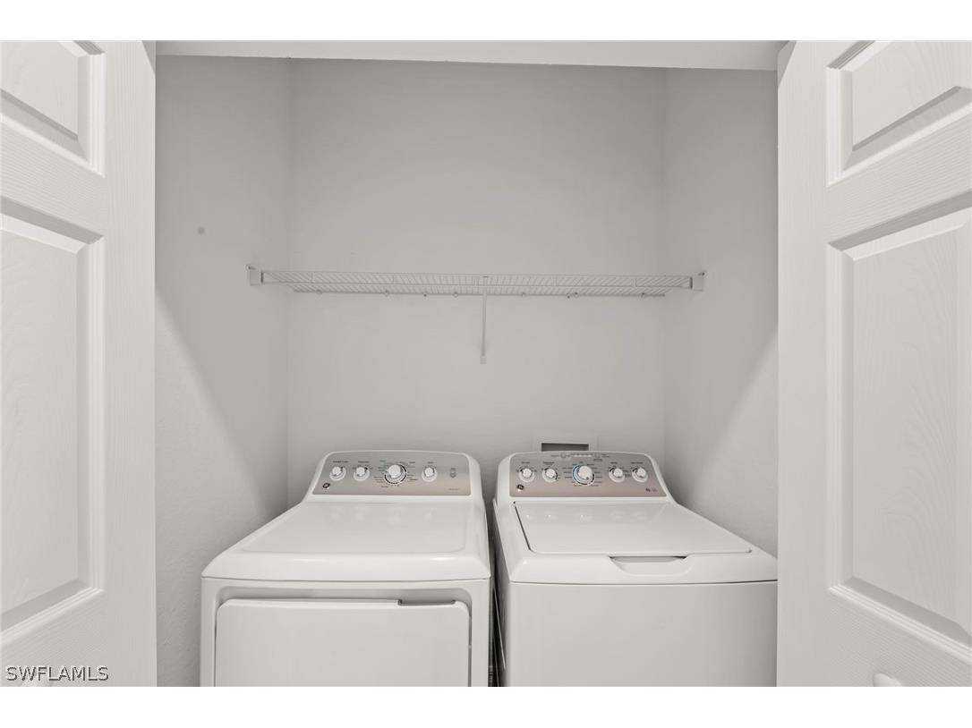 2827 Blossom Way Naples FL 34120 226007728 image18