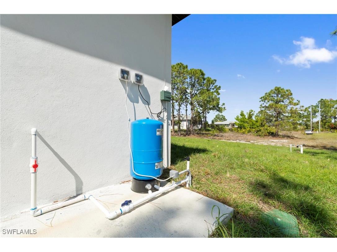 2827 NW 10th Terrace Cape Coral FL 33993 225061060 image35