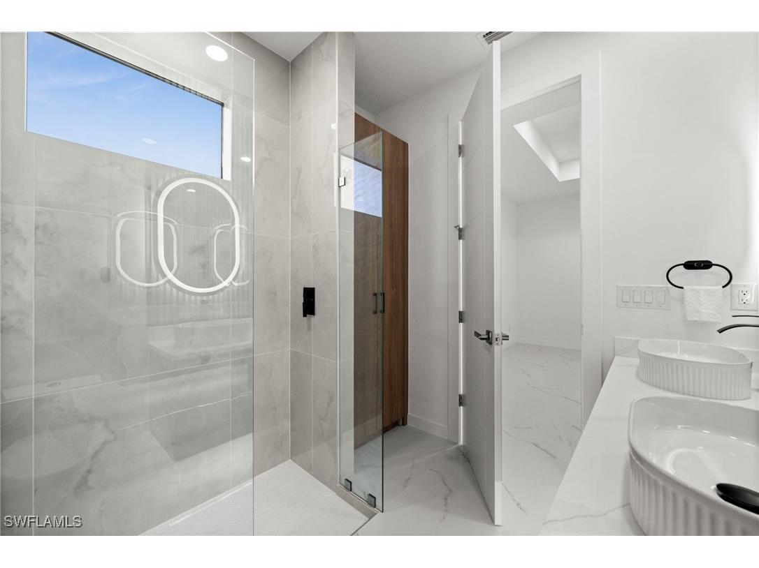 2827 NW 13th Street Cape Coral FL 33993 225082919 image21