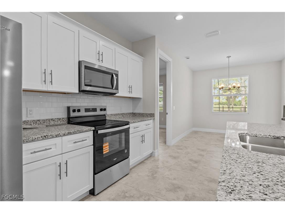 2827 NW 14th Terrace Cape Coral FL 33993 2025025323 image29