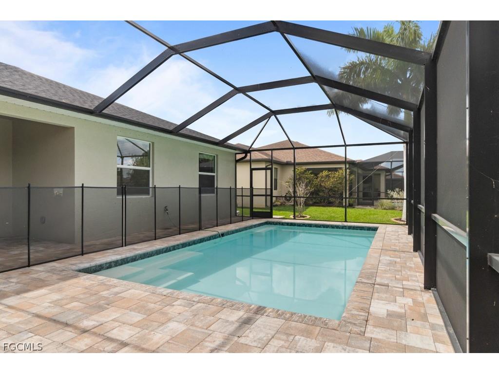 2827 NW 14th Terrace Cape Coral FL 33993 2025025323 image31