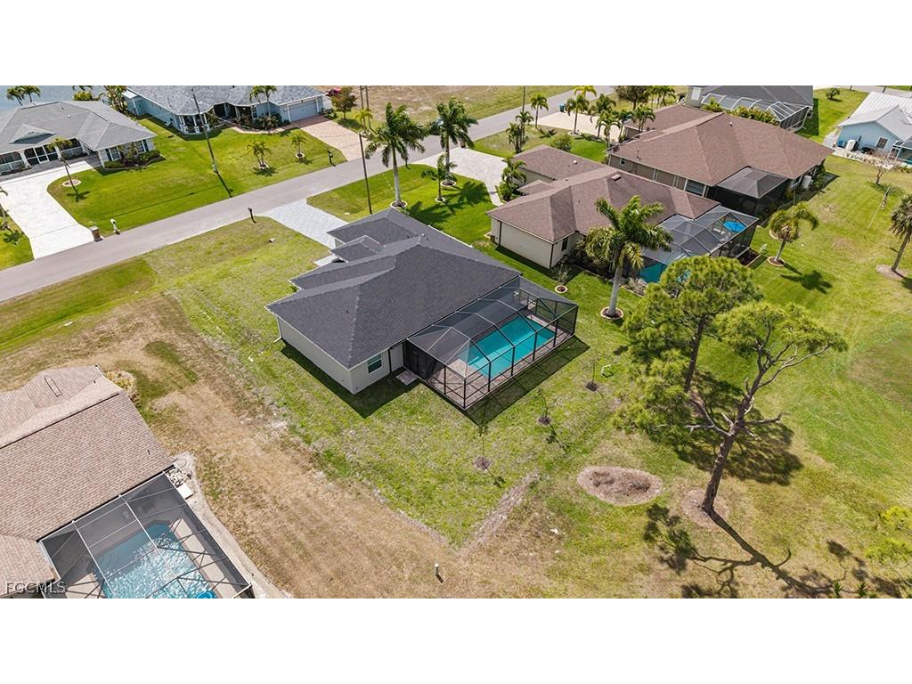 2827 NW 14th Terrace Cape Coral FL 33993 2025025323 image32