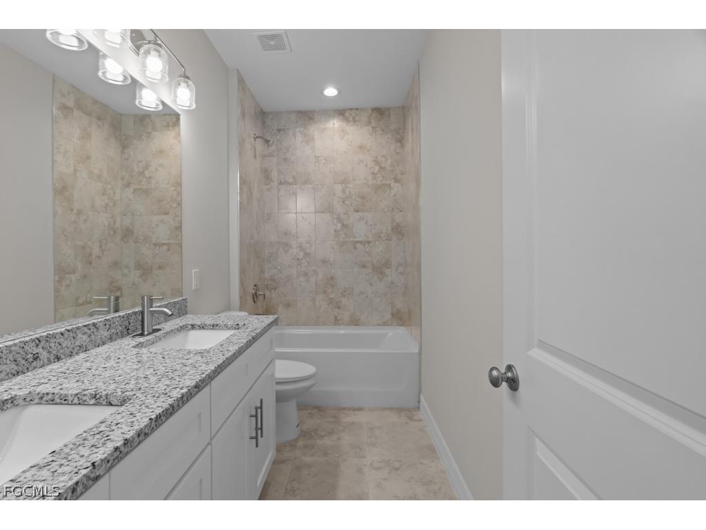 2827 NW 14th Terrace Cape Coral FL 33993 2025025323 image44