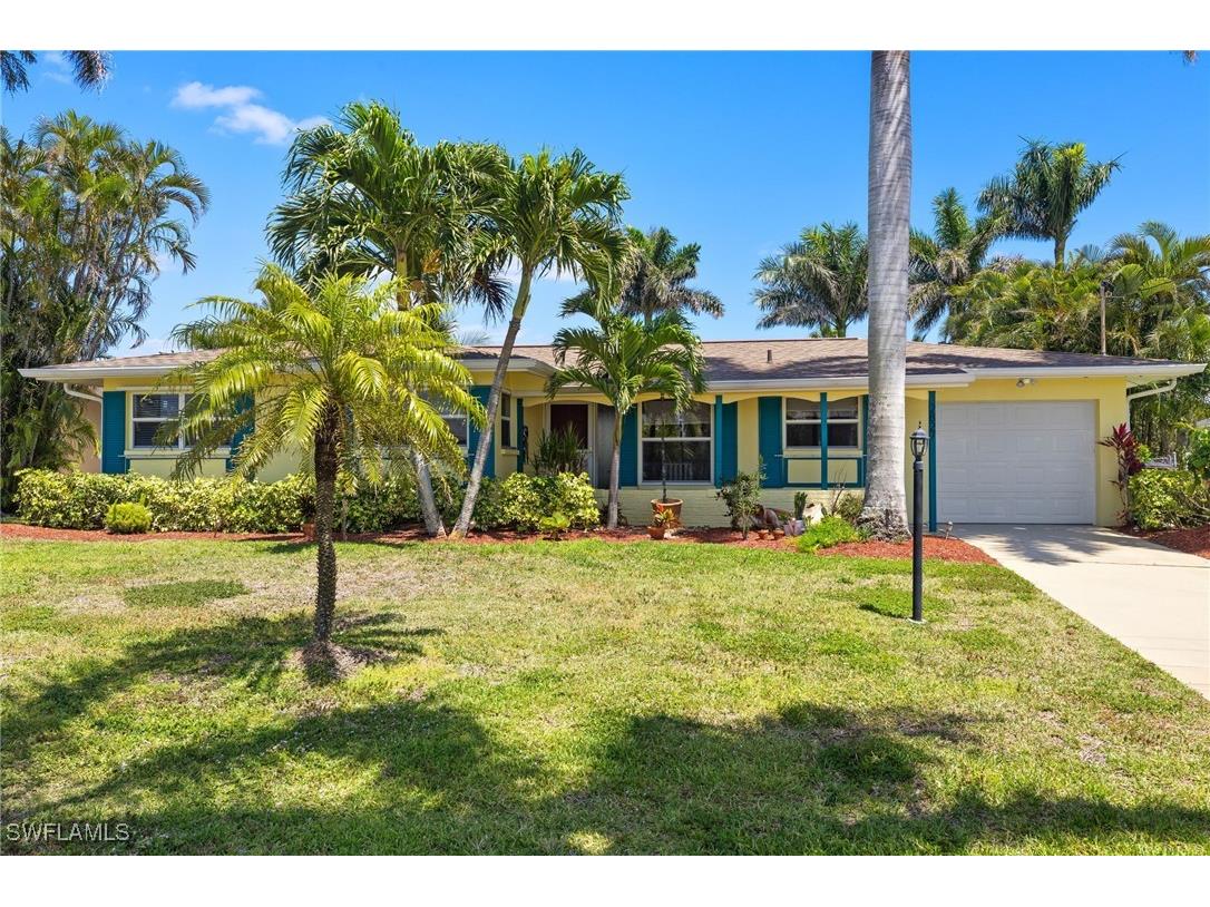 2827 SE 18th Avenue Cape Coral FL 33904 225041635 image1