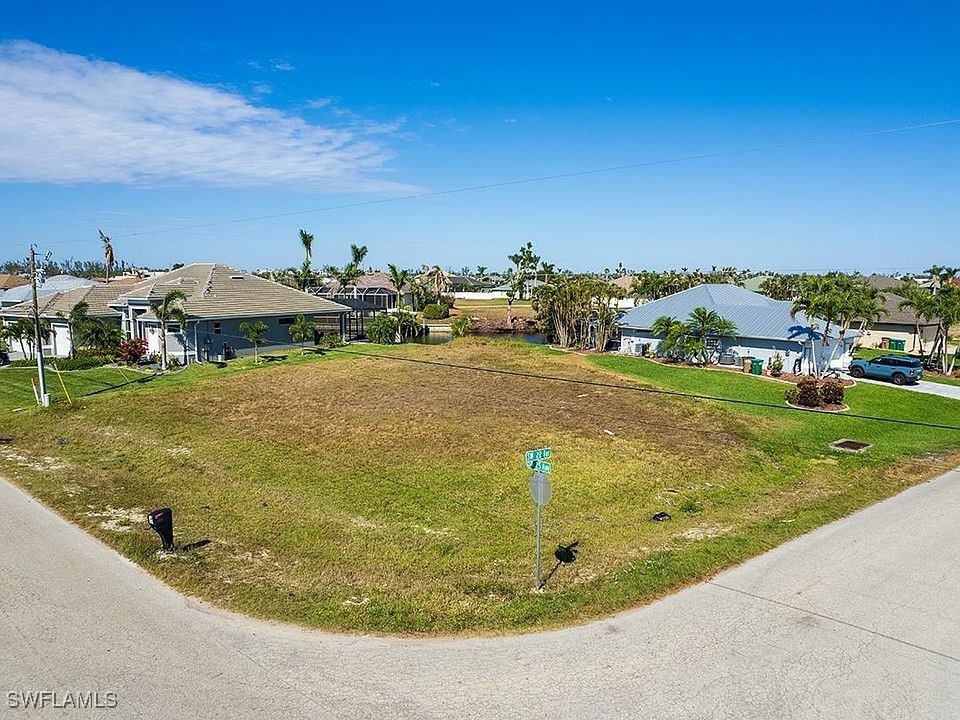 2827 SW 25th Avenue Cape Coral FL 33914 225060645 image1