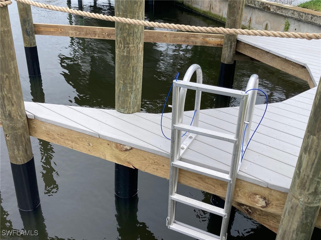 2827 SW 25th Avenue Cape Coral FL 33914 225060645 image6