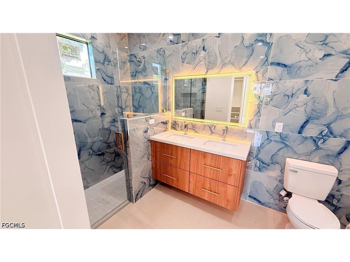 2827 SW 2nd Lane Cape Coral FL 33991 2026028077 image21