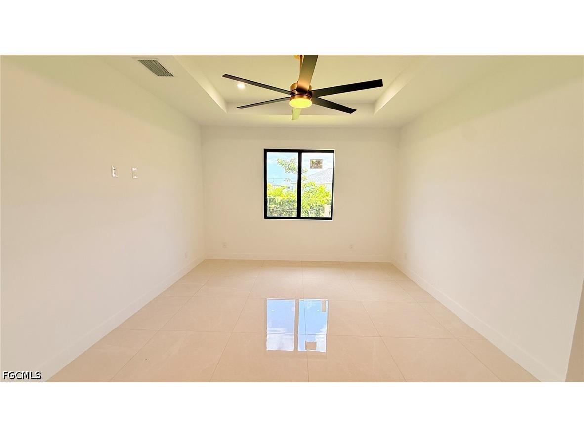 2827 SW 2nd Lane Cape Coral FL 33991 2026028077 image25