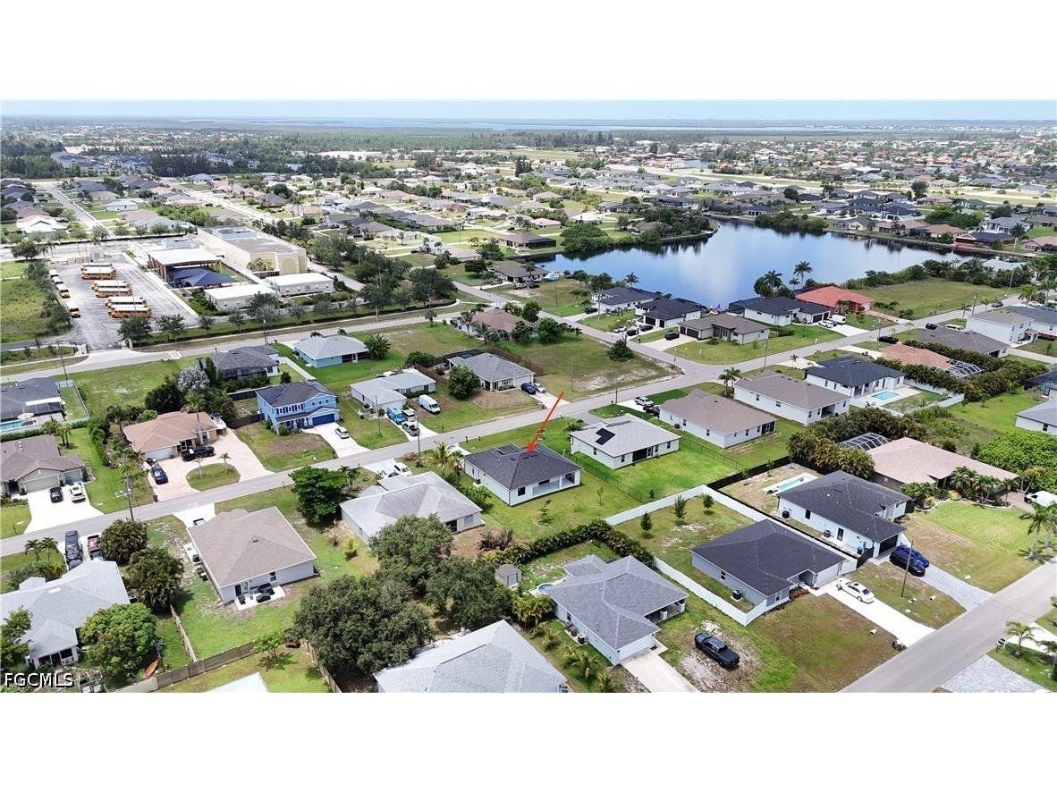 2827 SW 2nd Lane Cape Coral FL 33991 2026028077 image3