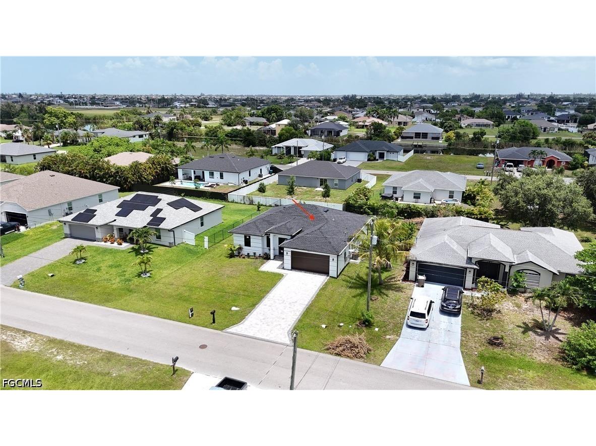2827 SW 2nd Lane Cape Coral FL 33991 2026028077 image7