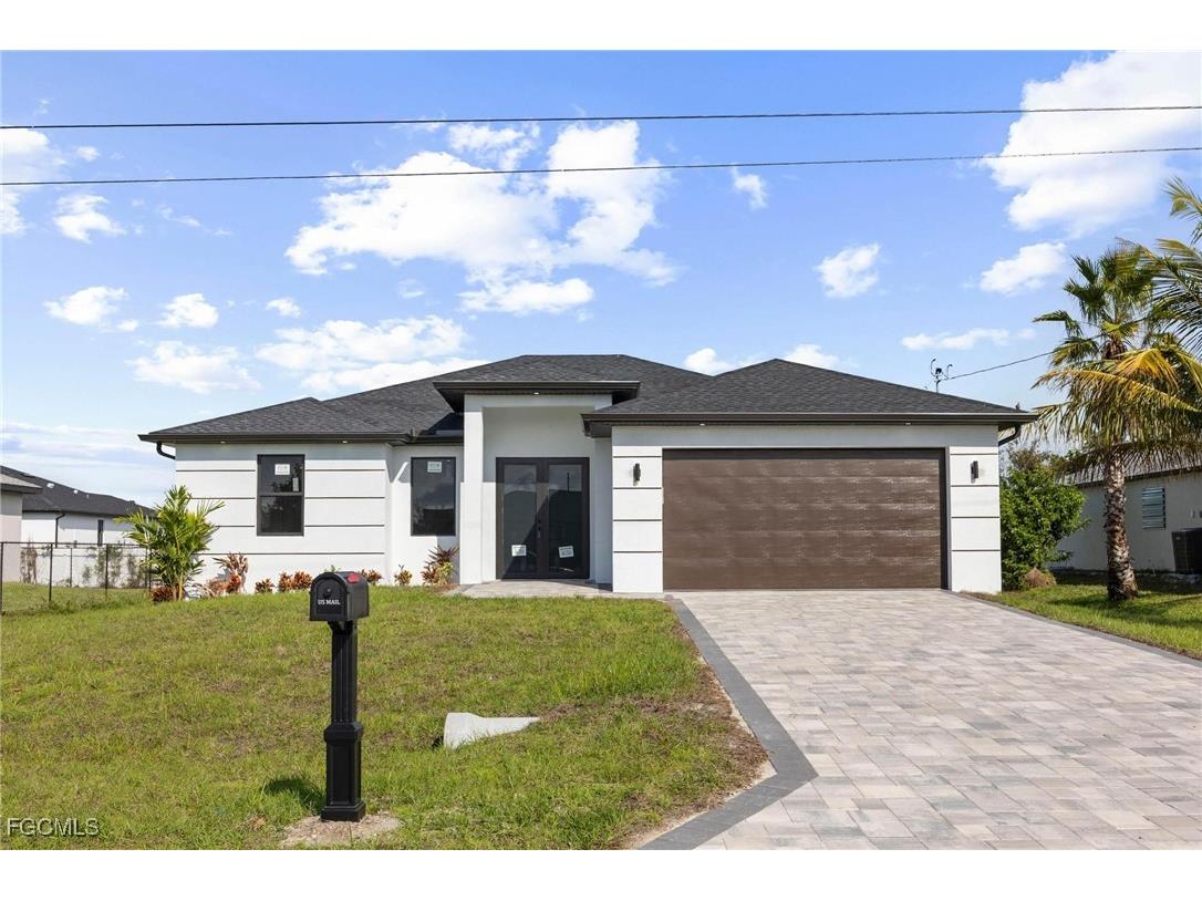 2827 SW 2nd Lane Cape Coral FL 33991 2025023870 image1