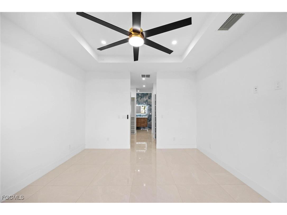 2827 SW 2nd Lane Cape Coral FL 33991 2025023870 image31