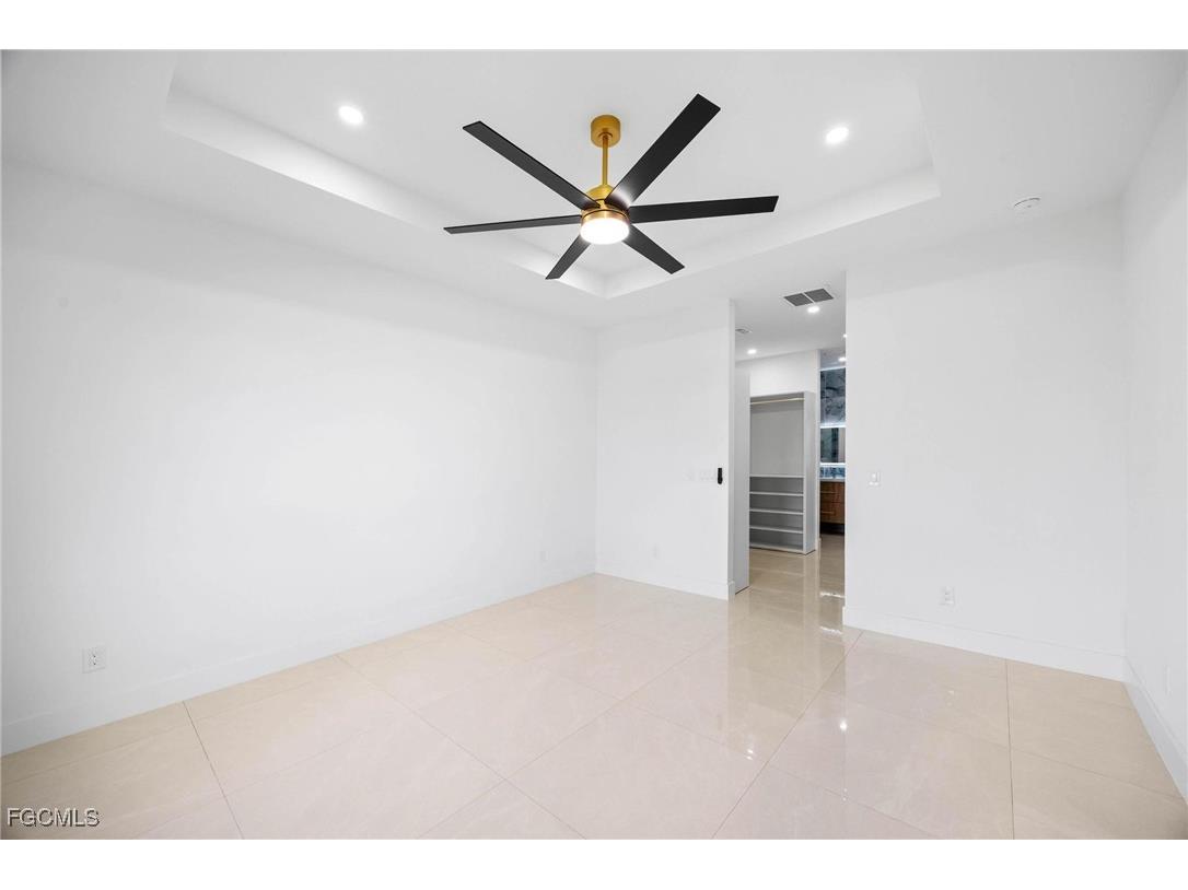 2827 SW 2nd Lane Cape Coral FL 33991 2025023870 image32