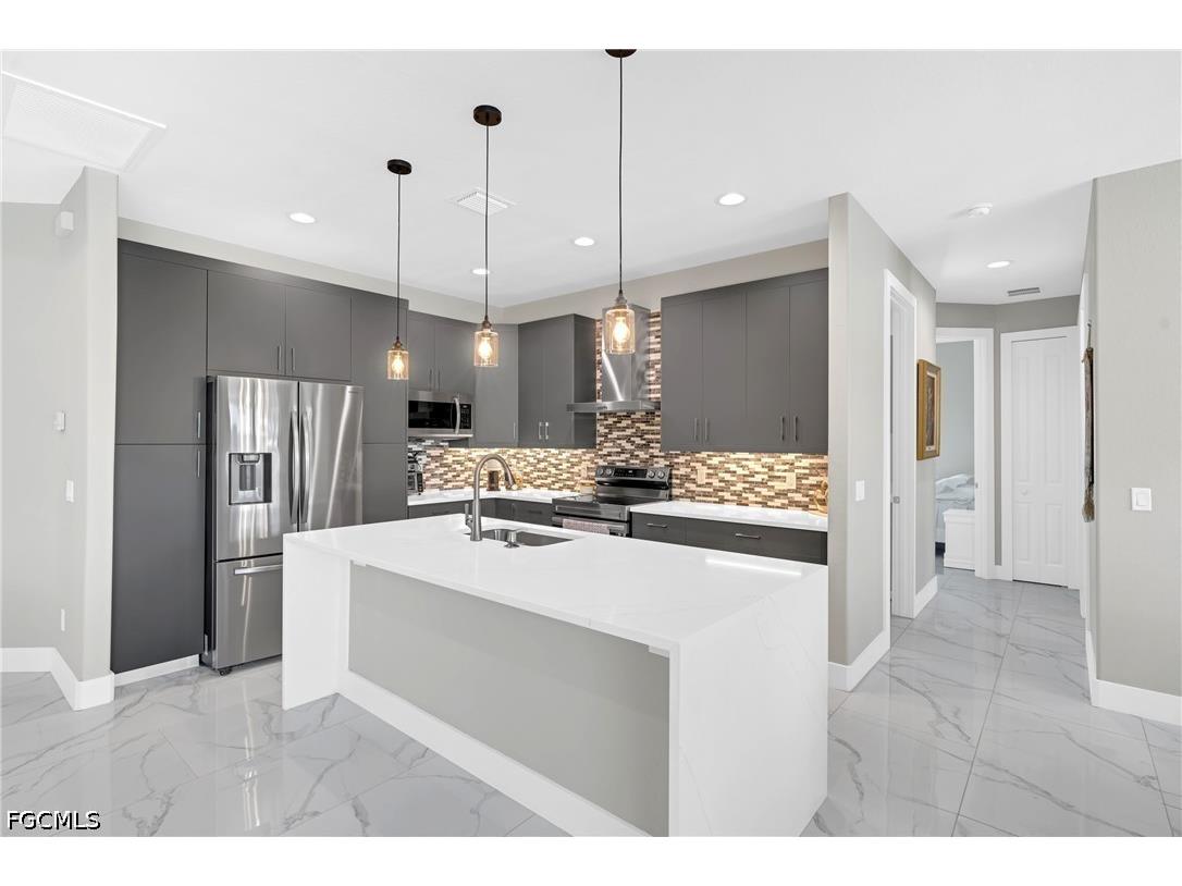 2827 SW 32nd Street Cape Coral FL 33914 2026022208 image10