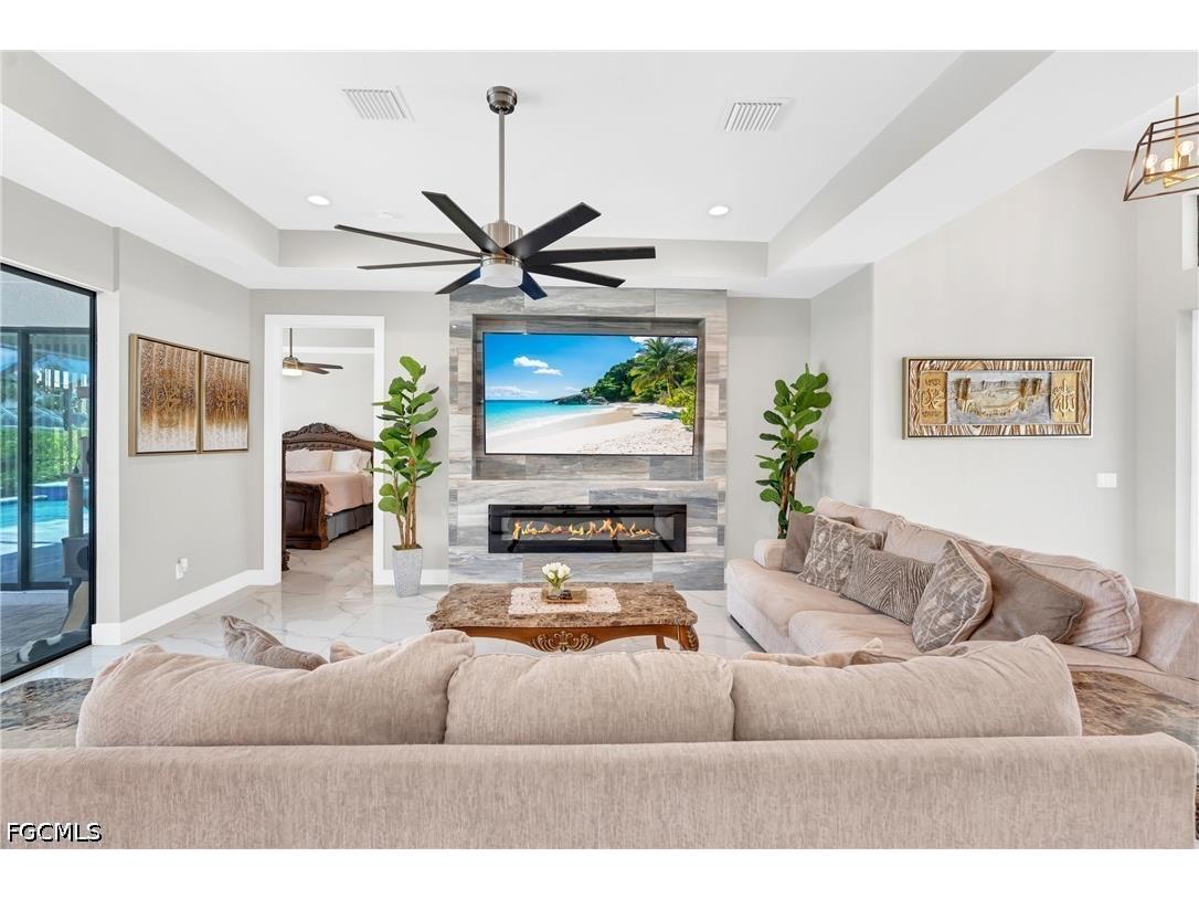 2827 SW 32nd Street Cape Coral FL 33914 2026022208 image7