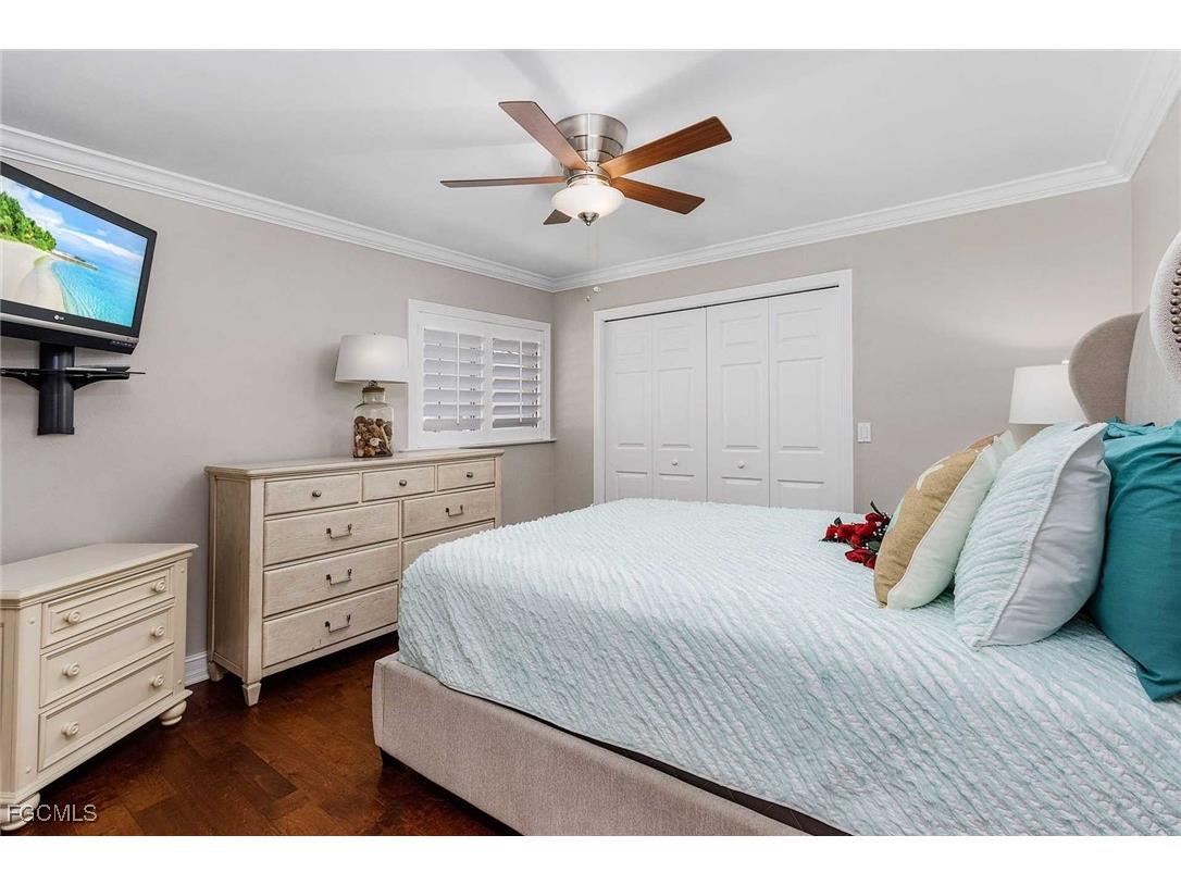 2827 SW 33rd Street Cape Coral FL 33914 2025009741 image20