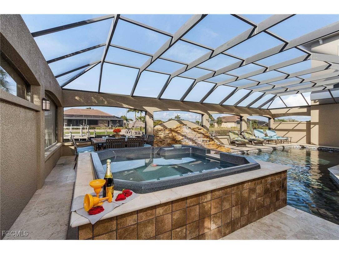 2827 SW 33rd Street Cape Coral FL 33914 2025009741 image25