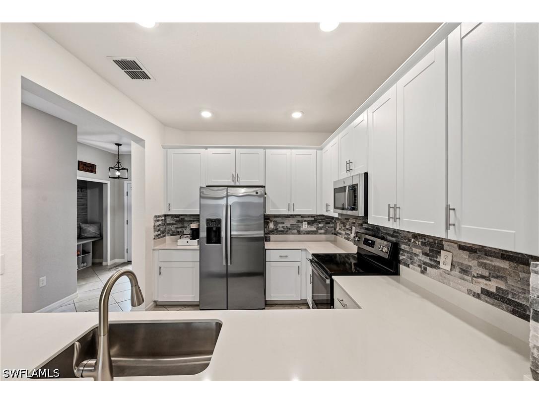 2828 Citrus Street Naples FL 34120 226015638 image7