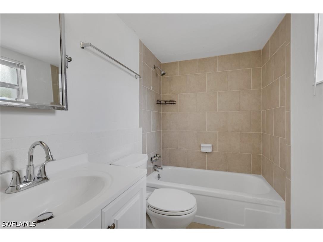 2828 Jackson Street #C5 Fort Myers FL 33901 226018542 image21