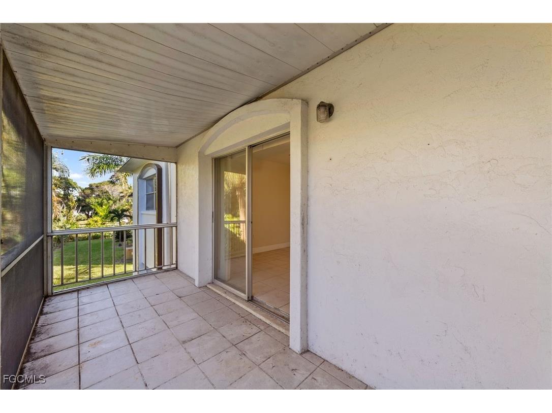 2828 Jackson Street #D8 Fort Myers FL 33901 2025017953 image21