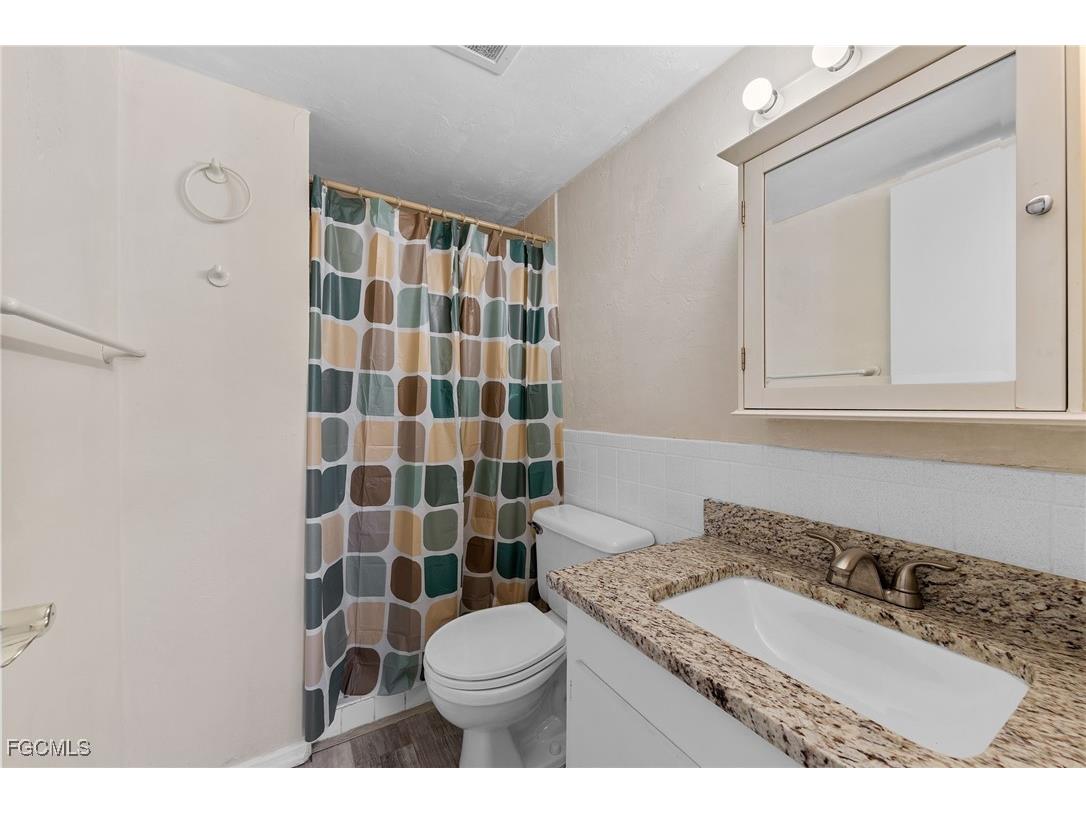 2828 Jackson Street #D8 Fort Myers FL 33901 2025017953 image24