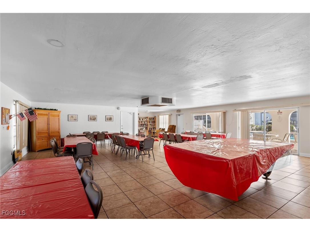 2828 Jackson Street #D8 Fort Myers FL 33901 2025017953 image34