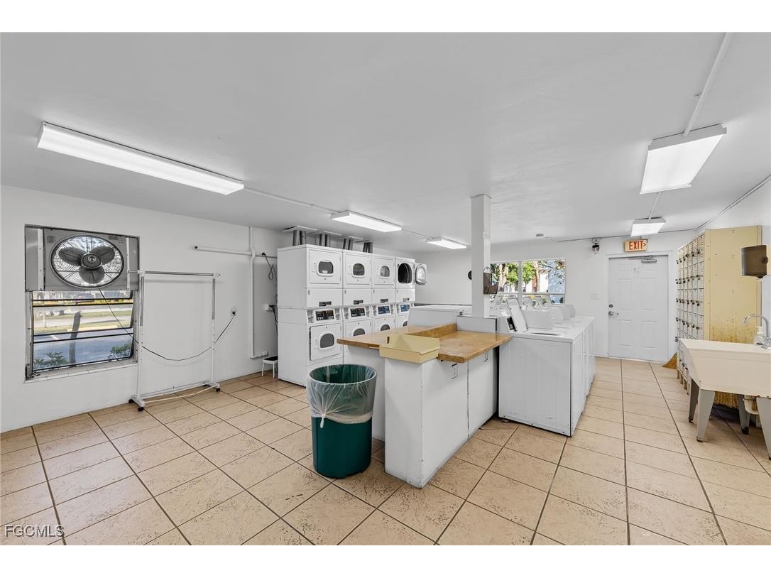 2828 Jackson Street #D8 Fort Myers FL 33901 2025017953 image37