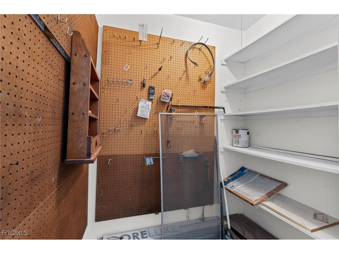 2828 Jackson Street #D8 Fort Myers FL 33901 2025017953 image5