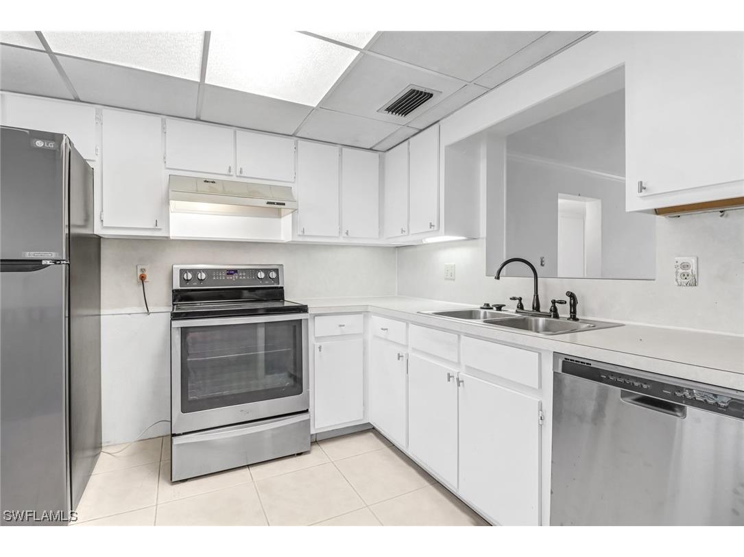 2828 Jackson Street #E1 Fort Myers FL 33901 223086862 image1