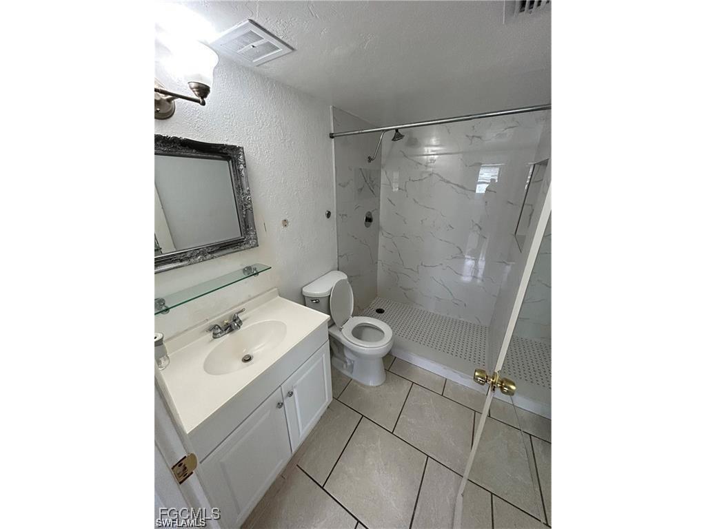 2828 Jackson Street #H5 Fort Myers FL 33901 2026005721 image9