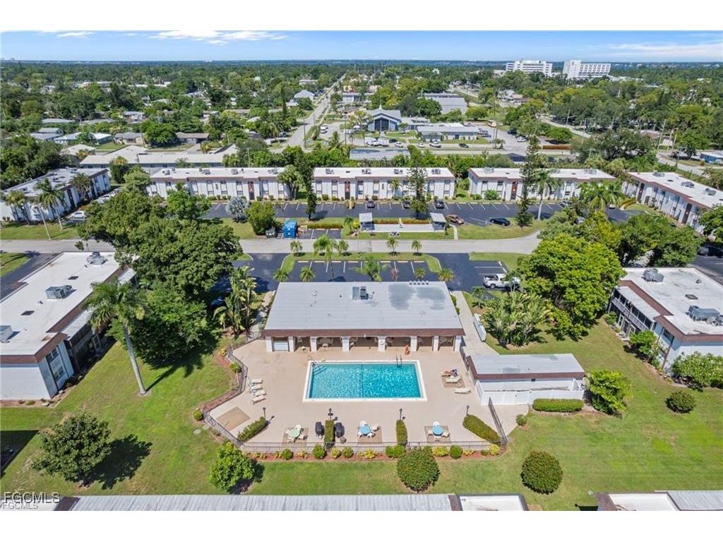 2828 Jackson Street #I-1 Fort Myers FL 33901 2025020636 image1