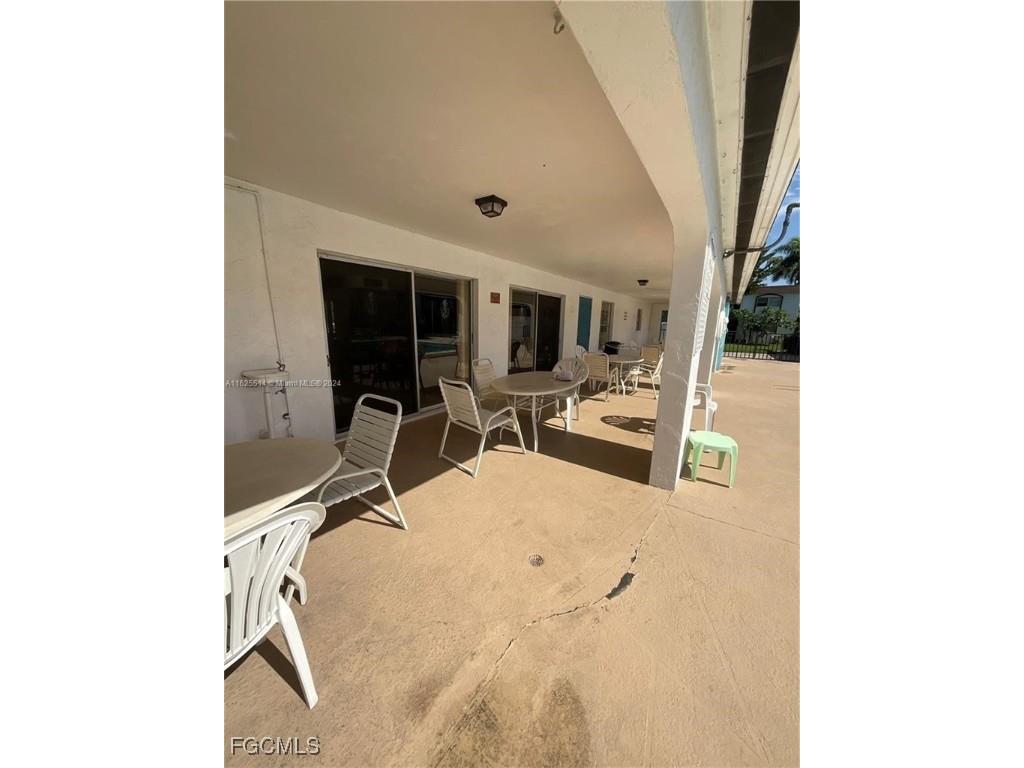 2828 Jackson Street #I3 Fort Myers FL 33901 2025010122 image10