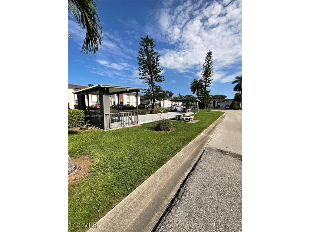 2828 Jackson Street #I3 Fort Myers FL 33901 2025010122 image3