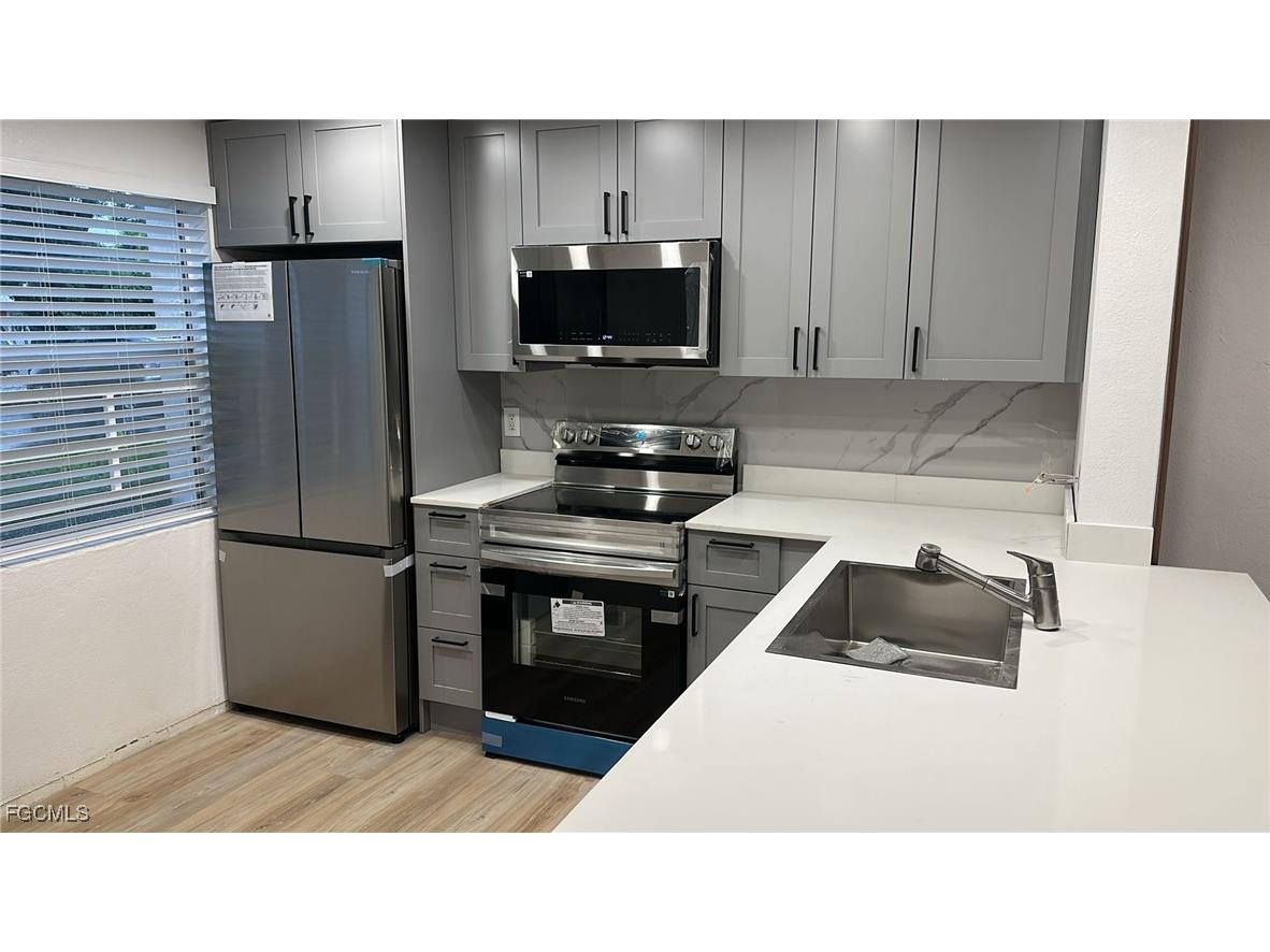2828 Jackson Street #I3 Fort Myers FL 33901 2025010122 image6