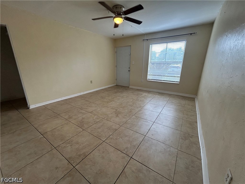 2828 Jackson Street #J3 Fort Myers FL 33901 2026021341 image3