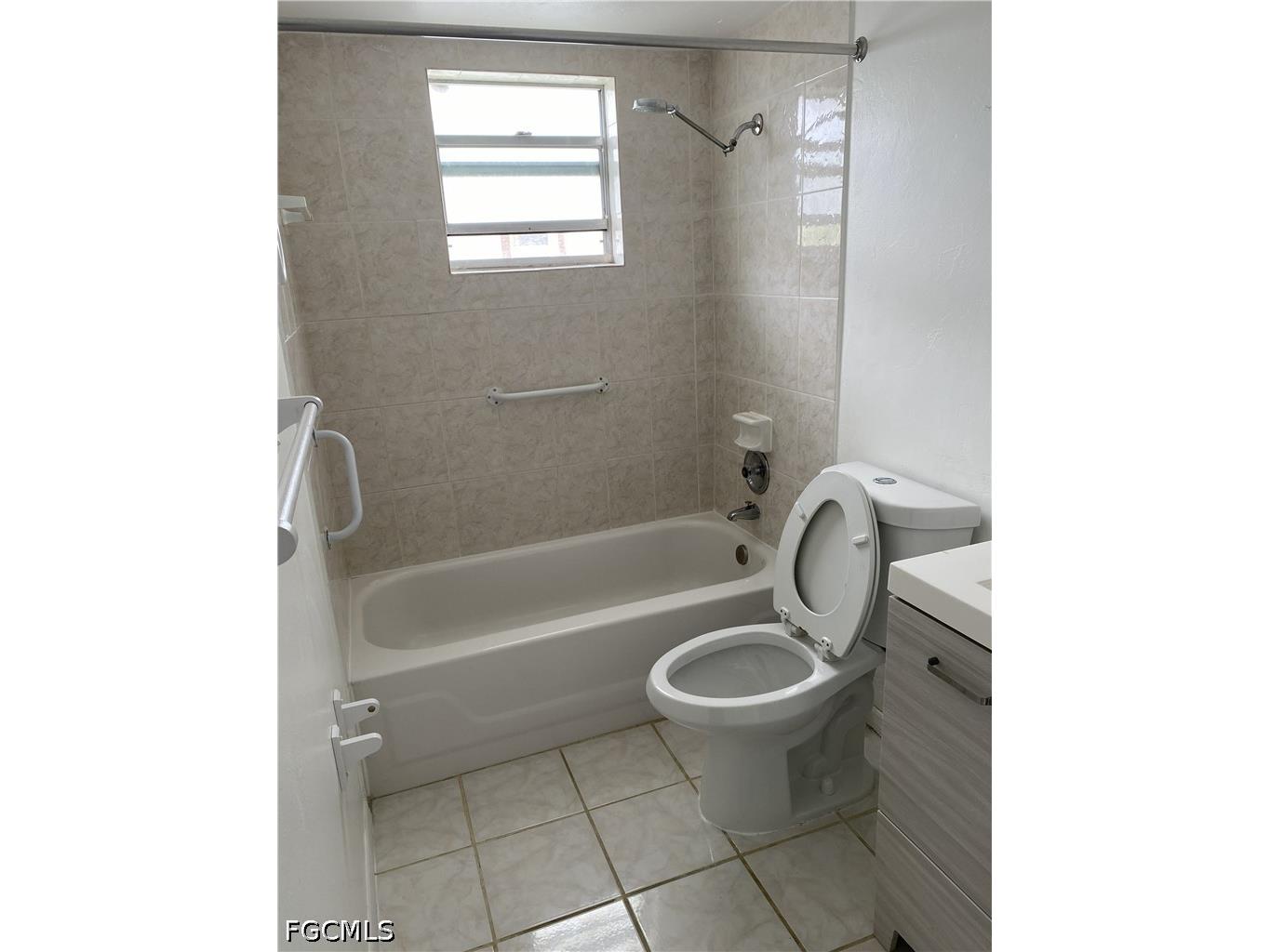 2828 Jackson Street #K4 Fort Myers FL 33901 2025024860 image14
