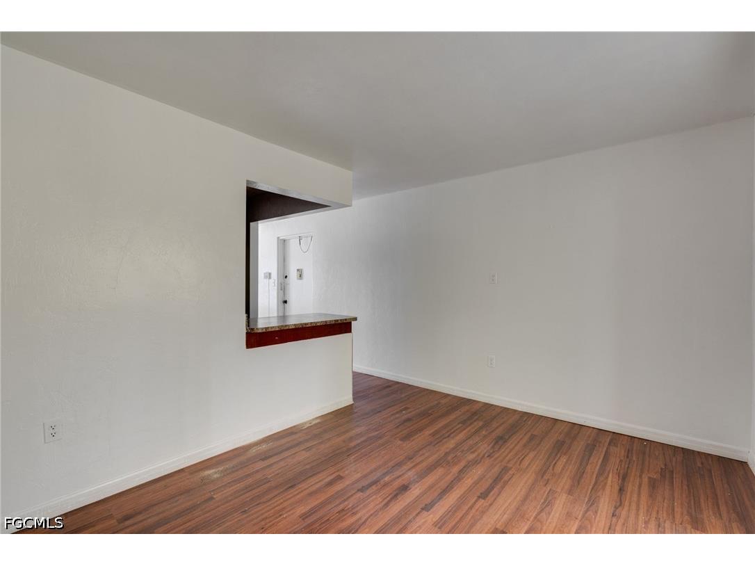 2828 Jackson Street #M5 Fort Myers FL 33901 2026023696 image6