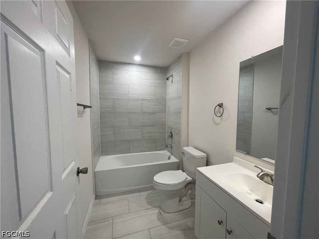 2828 NW 22nd Avenue Cape Coral FL 33993 2026014515 image17
