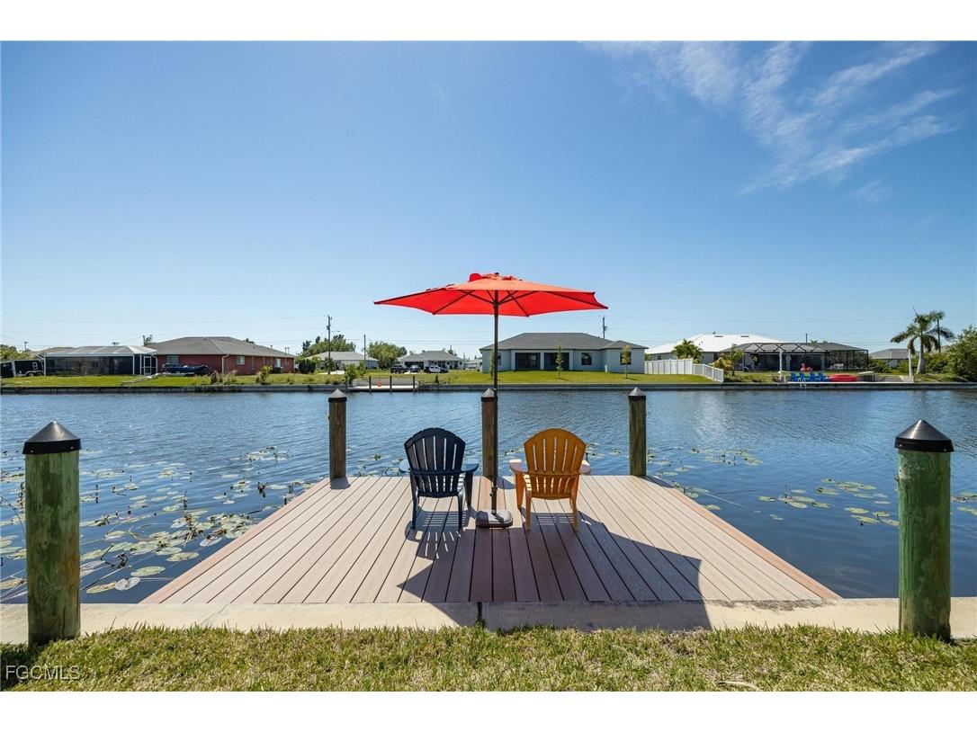 2828 SW 1st Terrace Cape Coral FL 33991 2025005185 image1