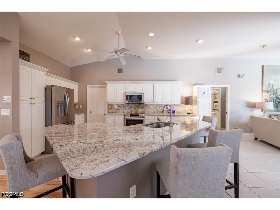 2828 SW 33rd Terrace Cape Coral FL 33914 2026018716 image11