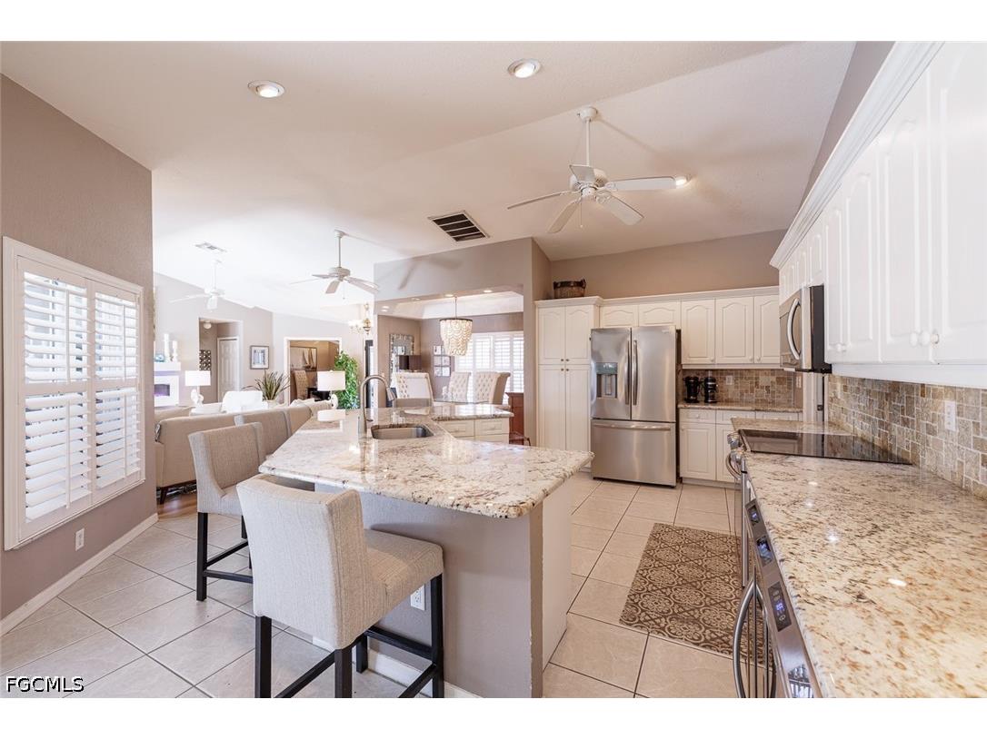 2828 SW 33rd Terrace Cape Coral FL 33914 2026018716 image13