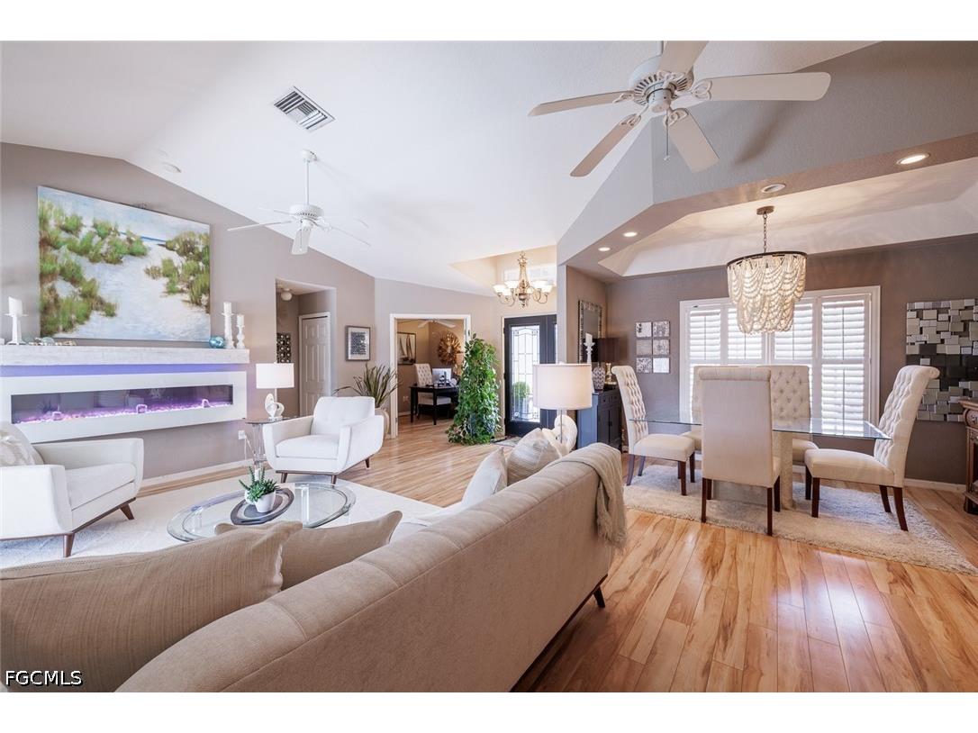 2828 SW 33rd Terrace Cape Coral FL 33914 2026018716 image15