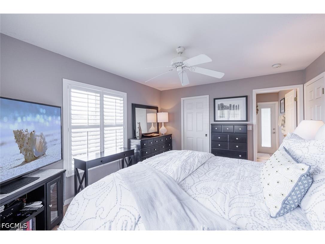 2828 SW 33rd Terrace Cape Coral FL 33914 2026018716 image23