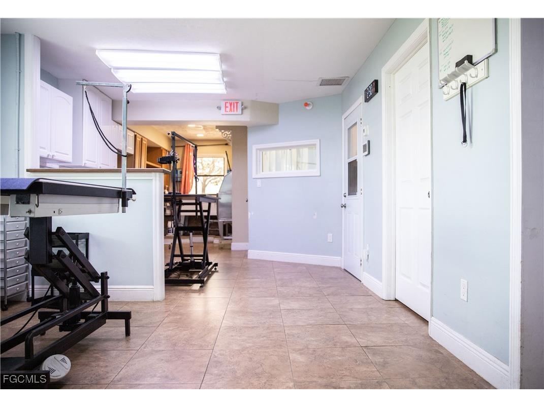 2828 Santa Barbara Boulevard Cape Coral FL 33914 2025020323 image35