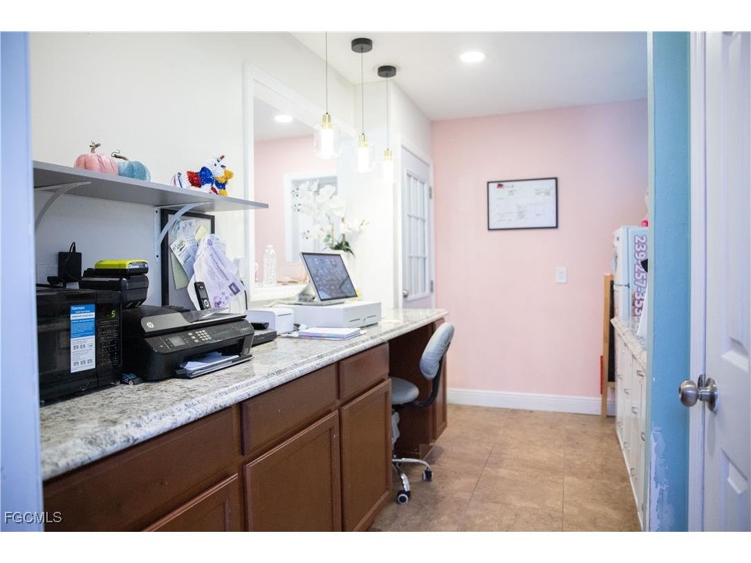 2828 Santa Barbara Boulevard Cape Coral FL 33914 2025020323 image47