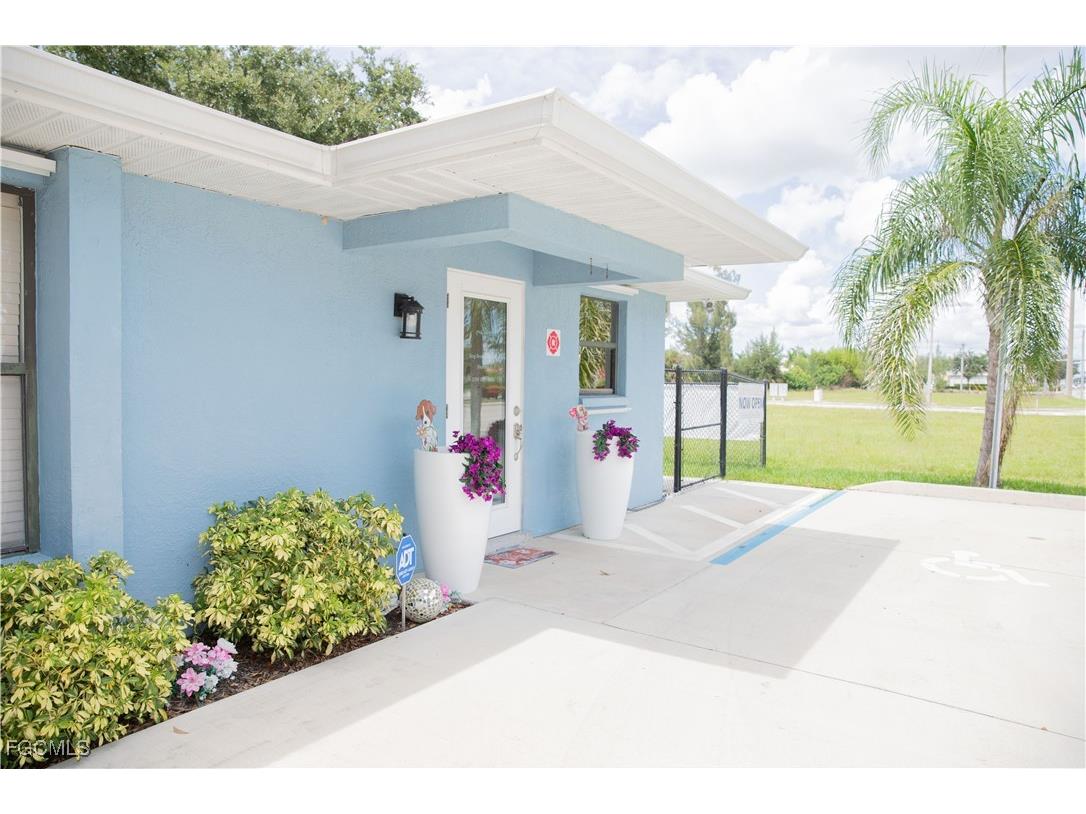2828 Santa Barbara Boulevard Cape Coral FL 33914 2026003509 image2