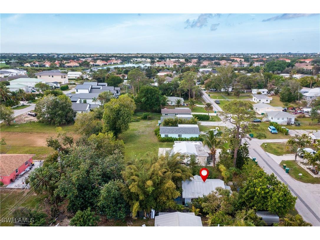 2828 Storter Avenue Naples FL 34112 224096986 image17